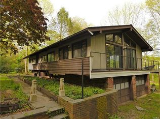 609 Springer Rd, Fairfield, CT 06824