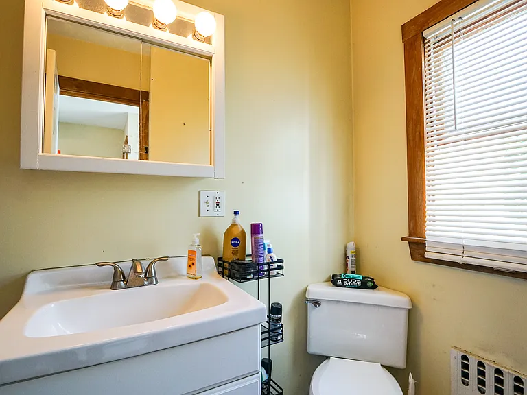 357 Columbia St #2 — Photo 7