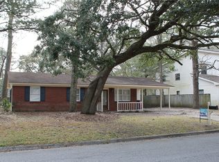18 Saint Catherine Rd, Savannah, GA 31410