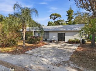 1180 Old Bridge Rd, North Fort Myers, FL 33917