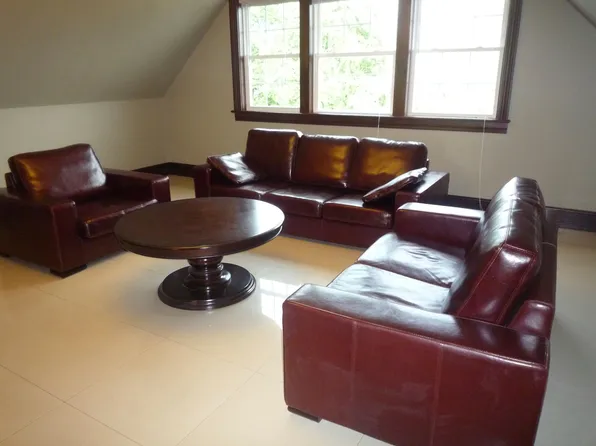 271 Quail St APT 5, Albany, NY 12208