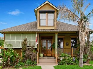 266 Abalon Ct, New Orleans, LA 70114