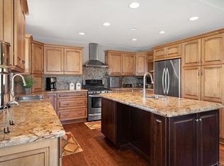 2717 E Mission Rd, Fallbrook, CA 92028