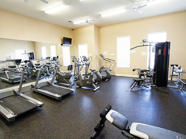 4600 Yellowgold Rd W #106 — Photo 17