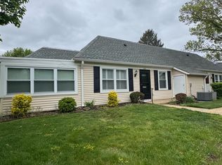 234 Marblehead Ln, Monroe Township, NJ 08831