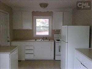 2nd image of 106 Fairview Rd