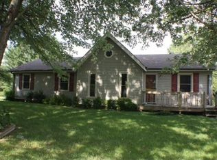 1331 Lakeview Rd, Livingston, TN 38570