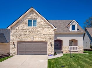 10417 Cambridge Pl, Powell, OH