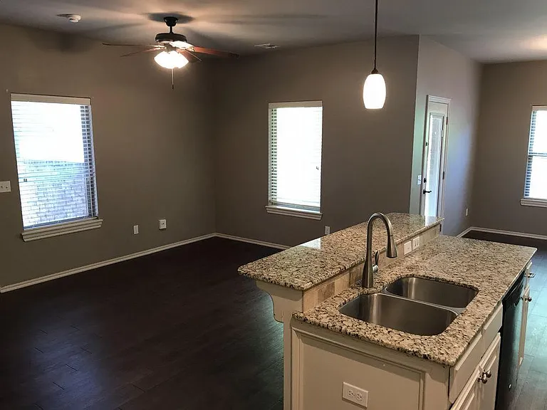 12012 Jadesdale Cir — Photo 27
