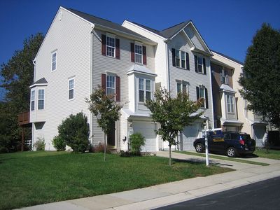 8198 Poinsett Ter, Pasadena, MD, 21122