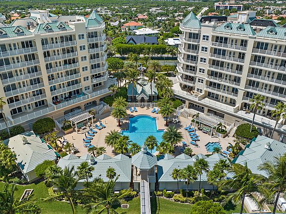 2nd image of 221 Ocean Grande Boulevard #406