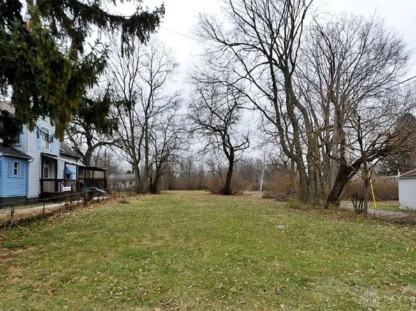 1515 Ingomar Ave, Dayton, OH 45417