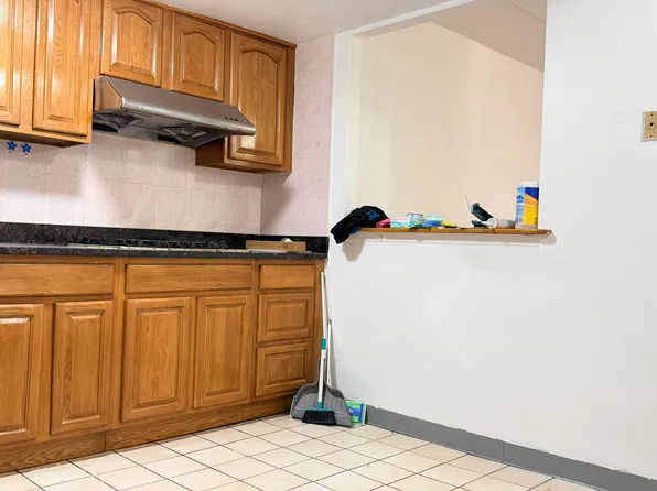 3808 147th St #1, Flushing, NY 11354