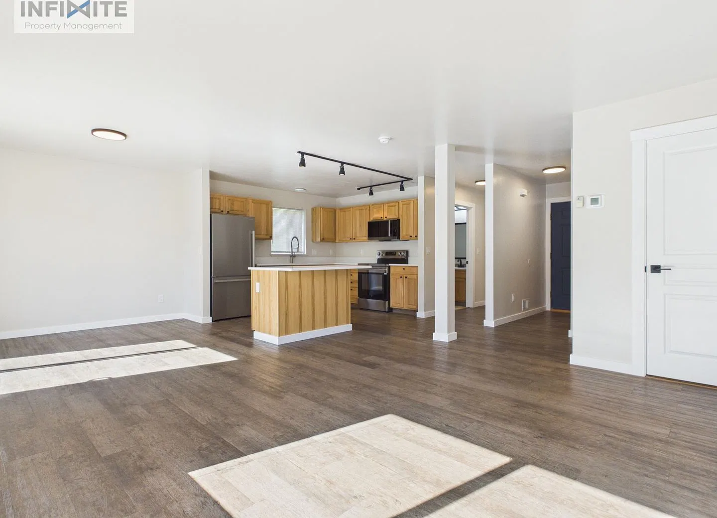 Fully Updated 3-Bedroom Townhome in River Rock — Photo 2
