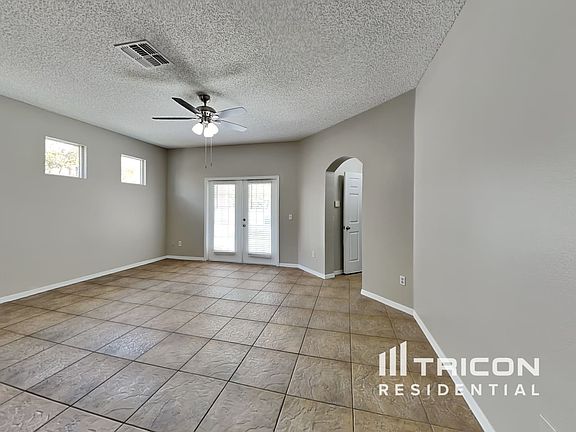 5th image of 14308 Tanja King Blvd