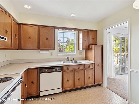 3rd image of 3333 Moores River Dr APT 508