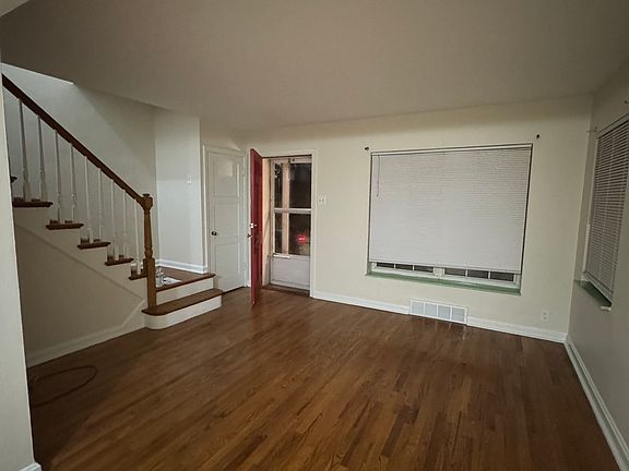 5th image of 3920 Berger Ave