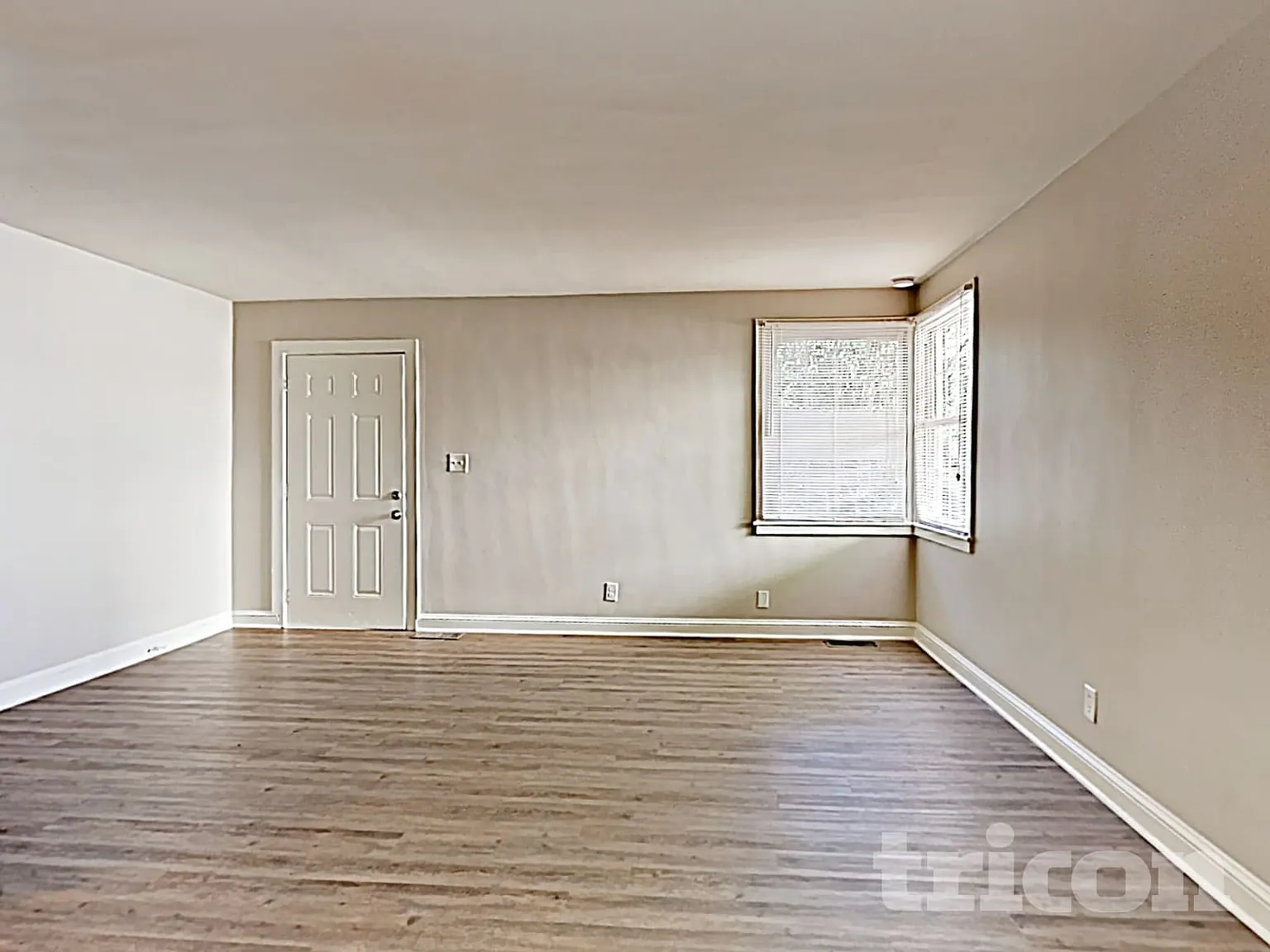 1737 Dunkirk Drive Charlotte NC — Photo 3