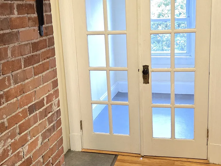 91 Washburn Ave #3 — Photo 10