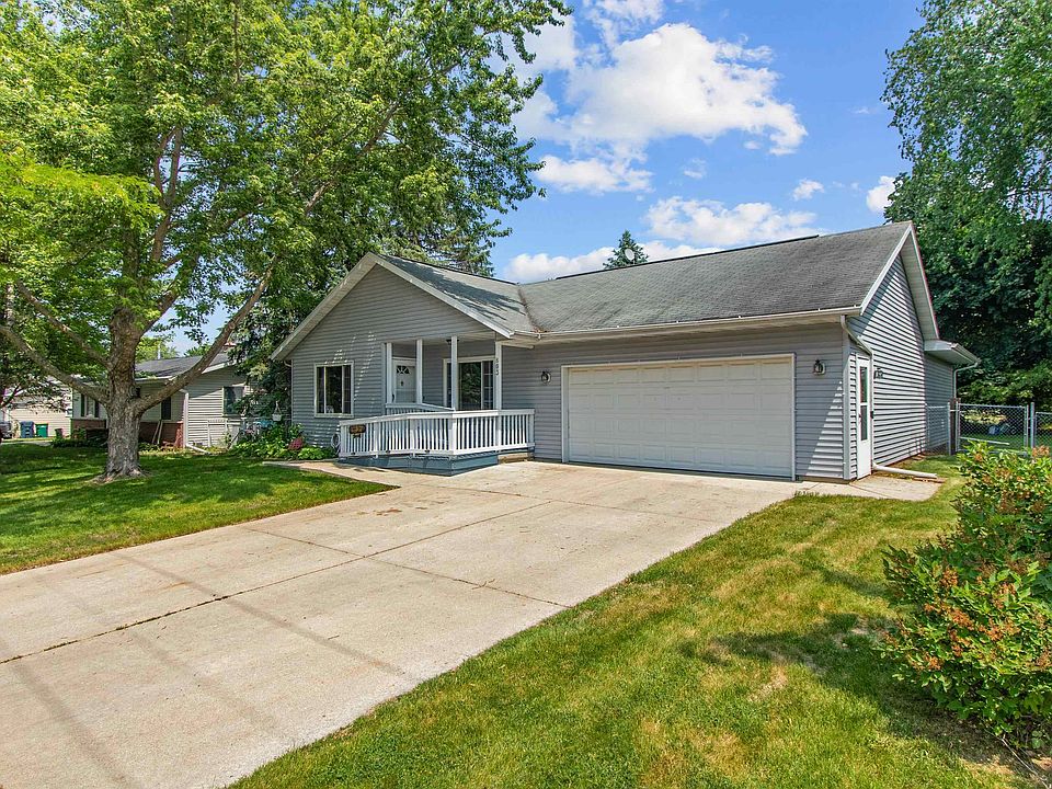 803 S Marr St, Fond Du Lac, WI 54935 Zillow
