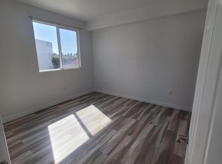 6740 Brynhurst Ave #201, Los Angeles, CA 90043