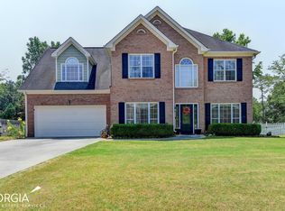 3275 Timber Walk Cir, Loganville, GA 30052