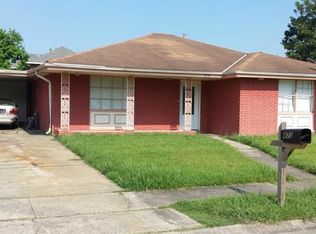 4735 Rosalia Dr, New Orleans, LA 70127