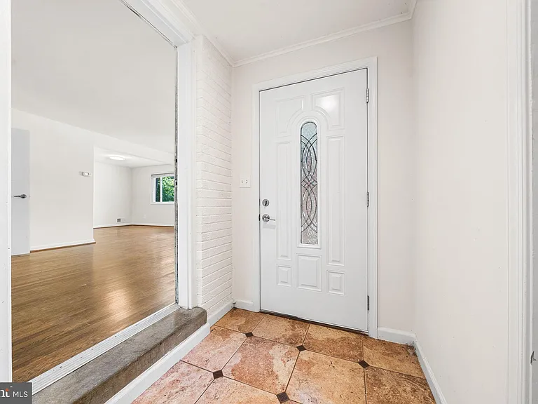 5313 Taney Ave — Photo 5