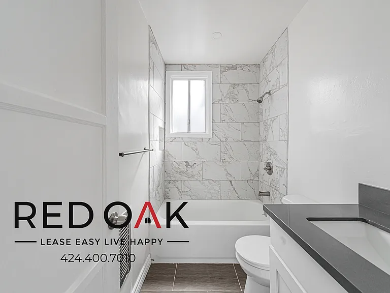 4010 W 130th St #C — Photo 13