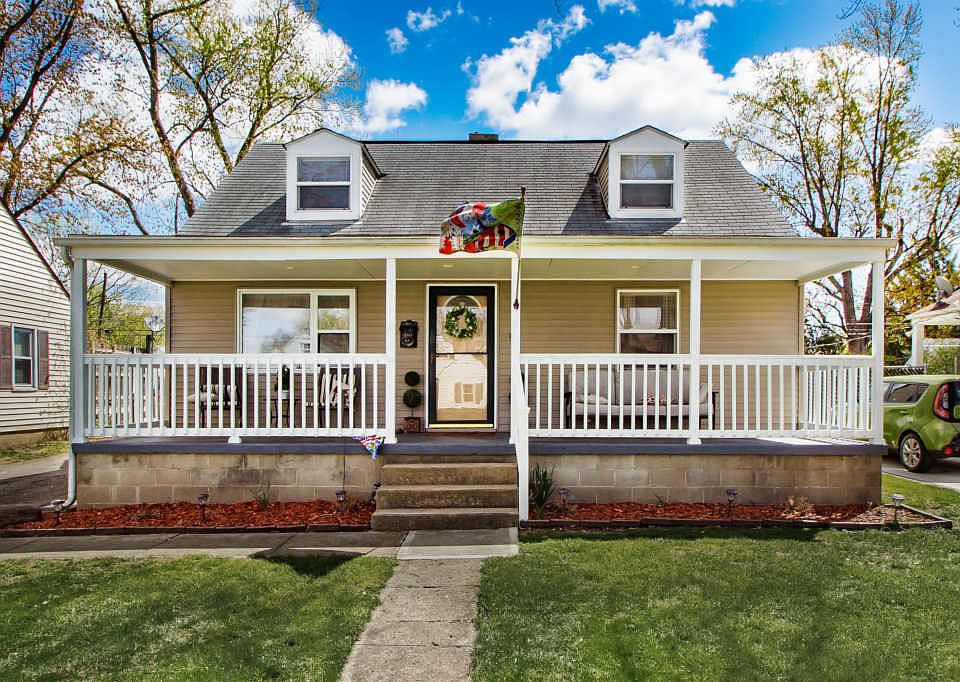 1st image of 3096 Hiawatha St