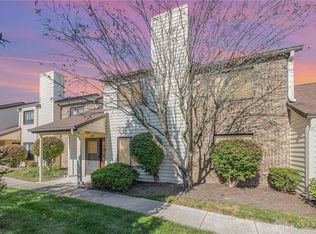 1316 Daventry Ct, Dayton, OH 45459