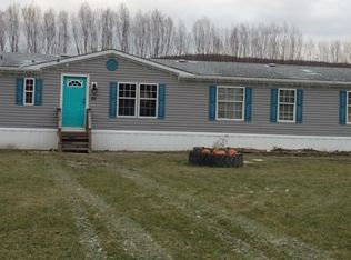 29 River Rd, Corning, NY 14830