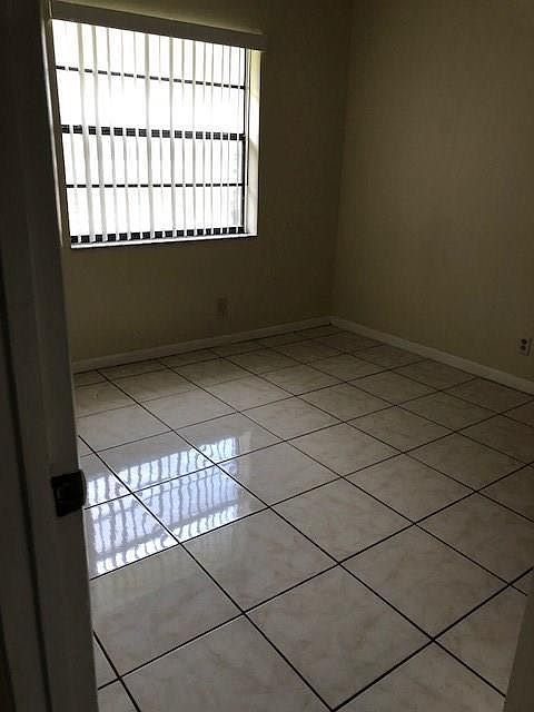 1st image of 3512 NW 114th Ln