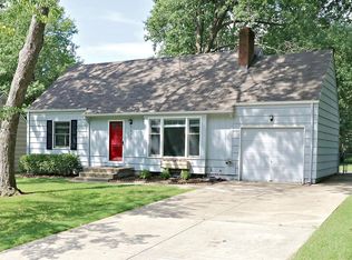 7052 Granada Rd, Prairie Village, KS 66208