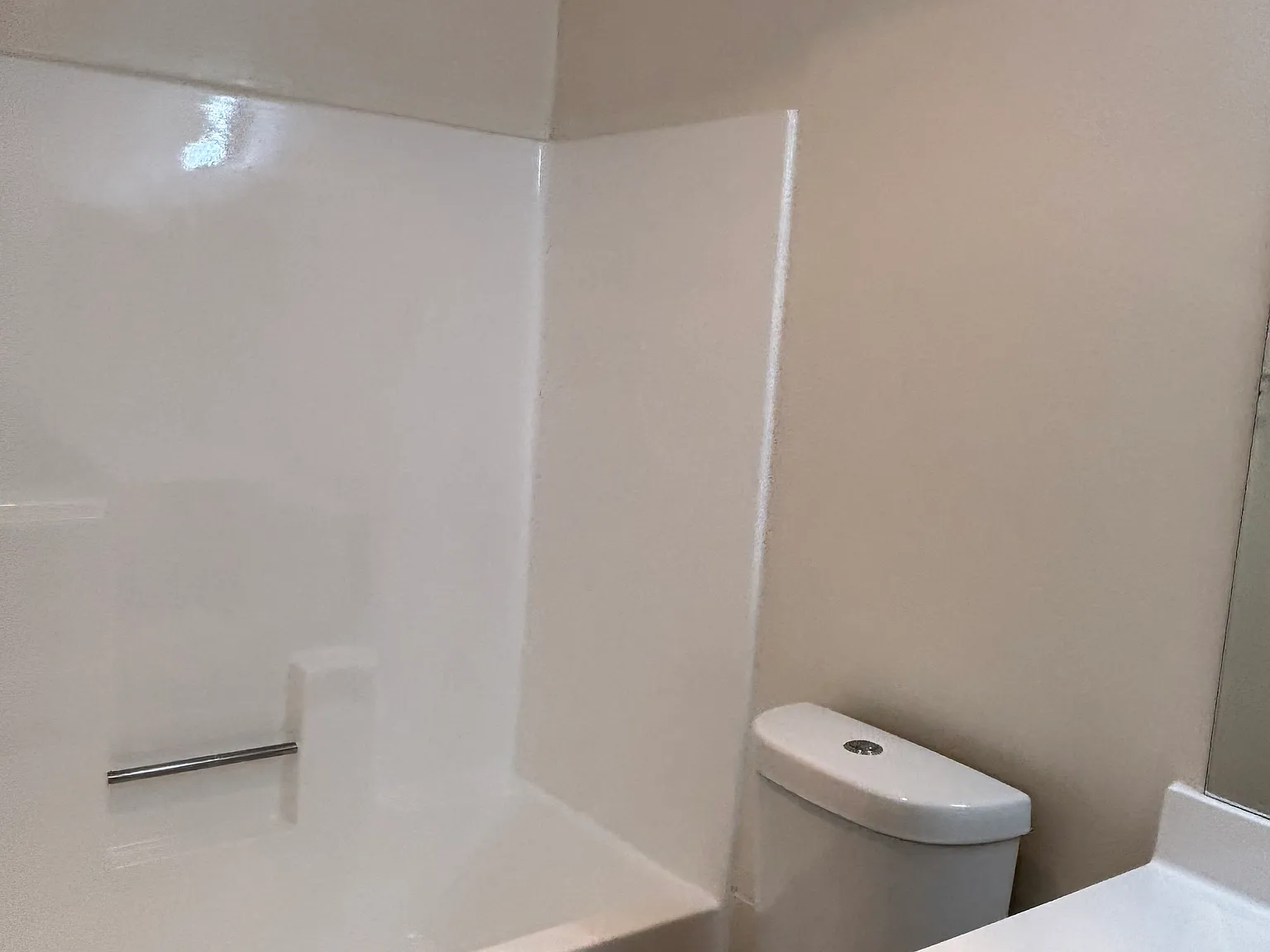 2 bed, $2,400 — Photo 2