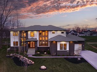 4292 Alderborough Way, Zionsville, IN 46077