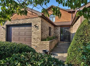 55 Countrywood Dr, Hanover Township, PA 18706