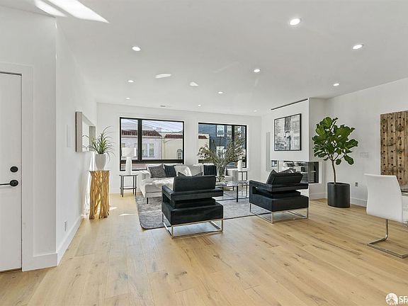 5th image of 1160 Florida St