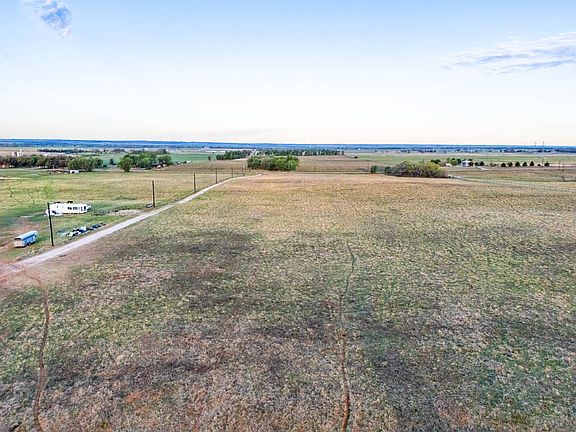 2nd image of 0 N 2610th Rd