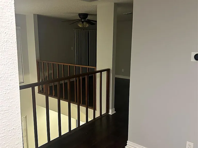 3662 Ocee St S — Photo 10