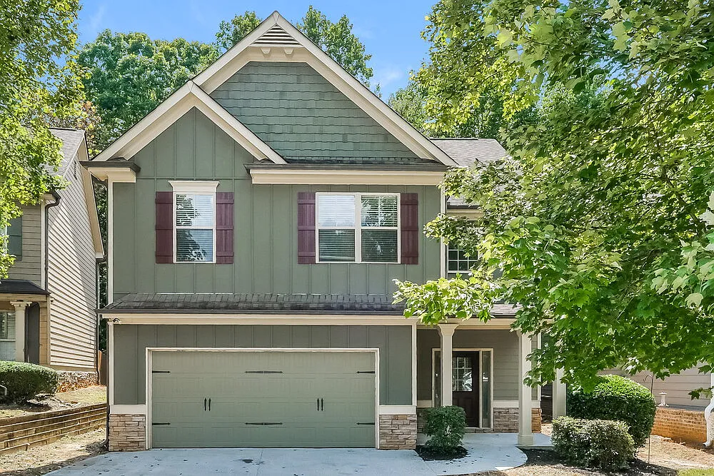 4 bed, 3.5 bath, 2180 sqft, $2,425 — Photo 1
