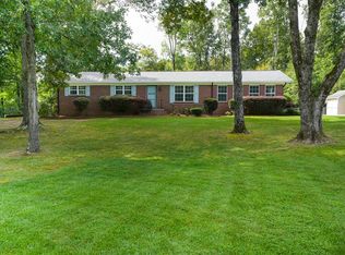 1511 Lynnwood Dr NE, Dalton, GA 30721