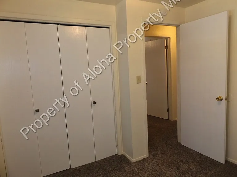 1115 N Arthur Ln — Photo 6