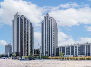 9085 Jane St #522, Vaughan, ON L4K 0L8