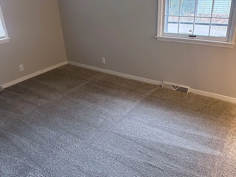 2314 Glenoak Dr — Photo 11
