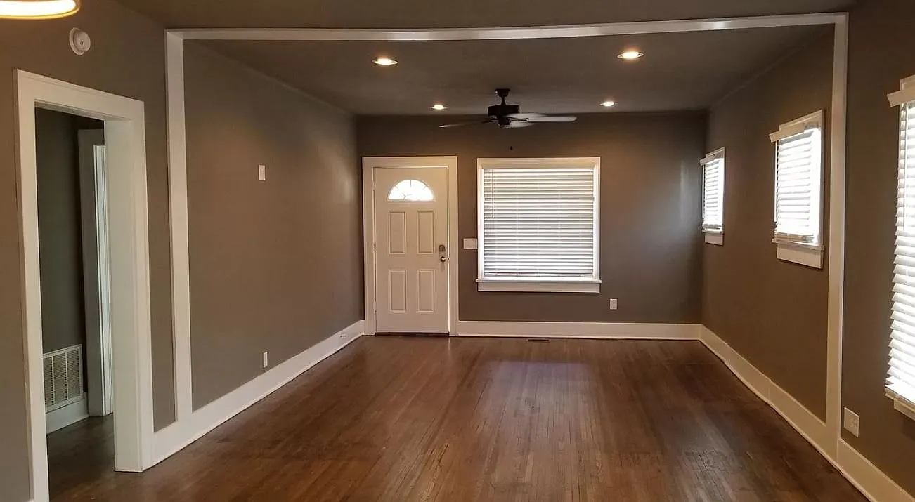 2 bed, 1100 sqft, $1,750 — Photo 3