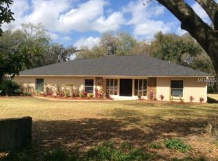 813 Warren Rd, Lutz, FL 33548