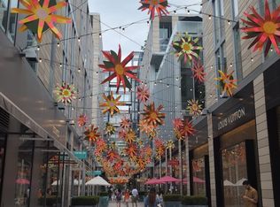 825 10th St NW #0, Washington, DC 20001