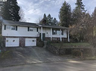 15866 NE Morris St, Portland, OR 97230