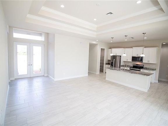 4th image of 2807 NW Juanita Pl